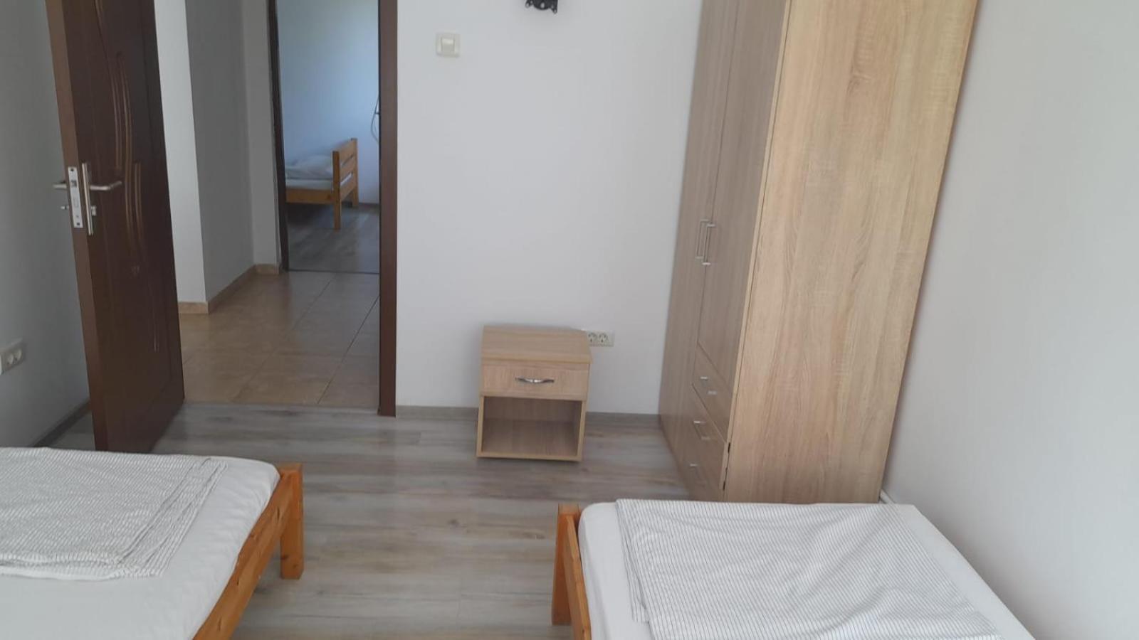 4 Rooms Apartment Tulcza Zewnętrze zdjęcie